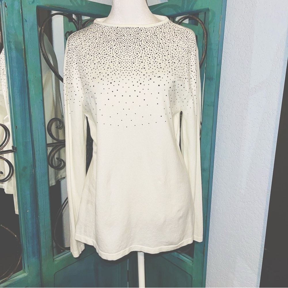 Liquid brand sweater large with silver sparkles. NWOT. Perfect condition